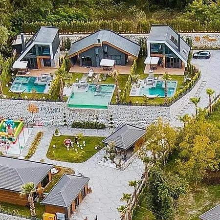 Real Love Villas Sapanca