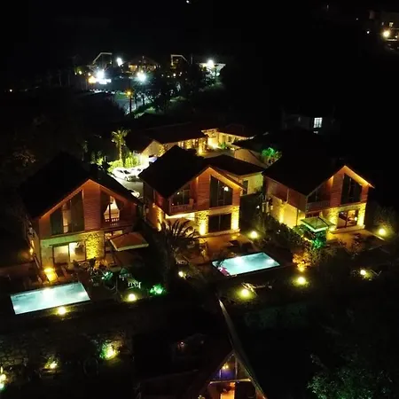Real Love Villas Sapanca ساكاريا